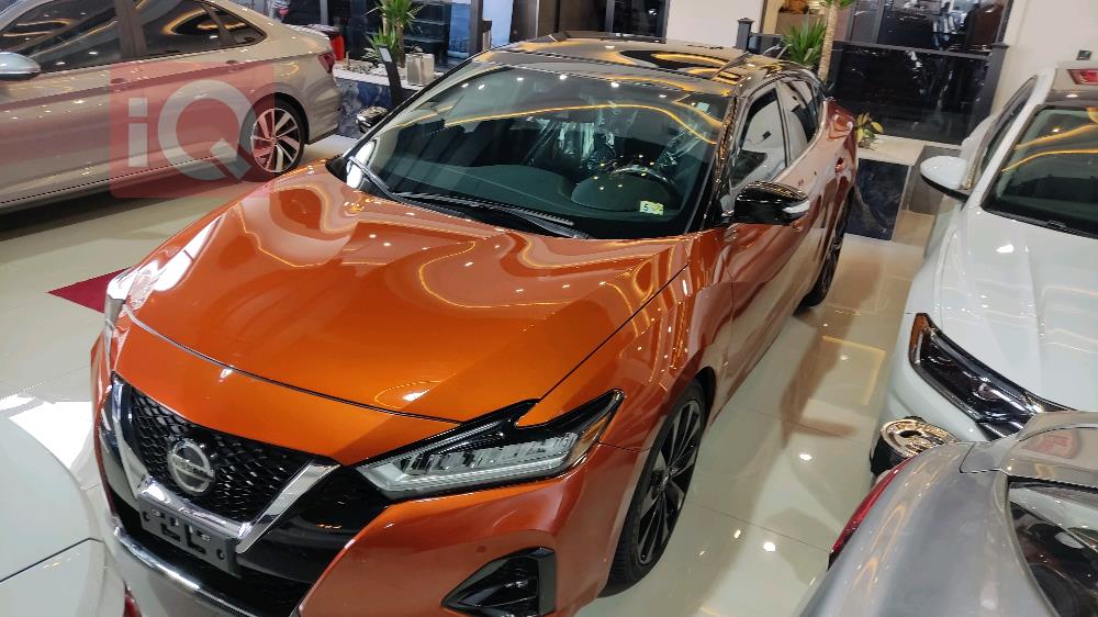 Nissan Maxima